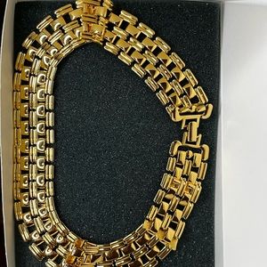 Vintage Lady Remington Choker Necklace